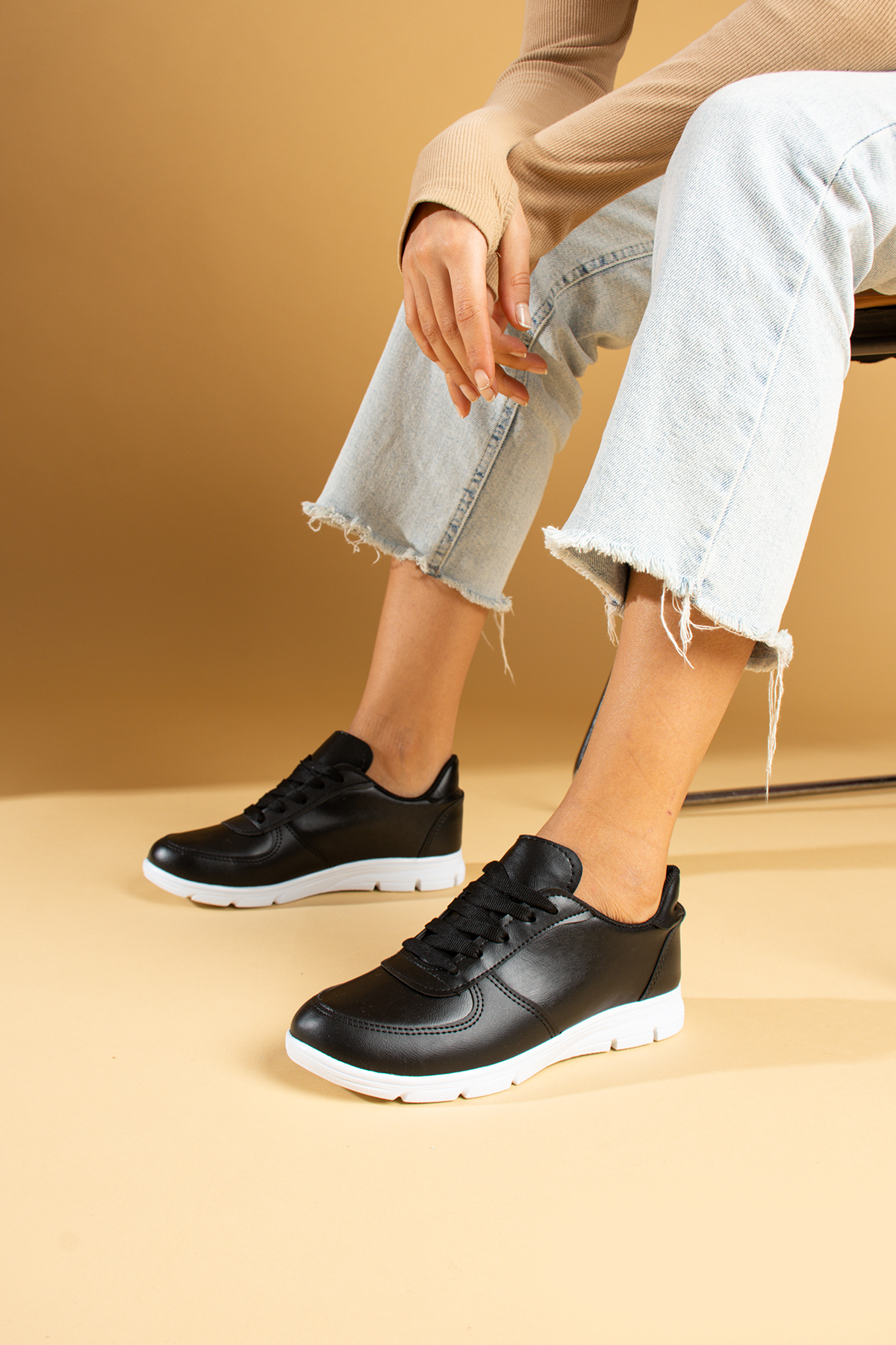 Pembe Potin Bağcıklı Comfort Taban Kadın Sneaker A1971-23Cilt - Siyah