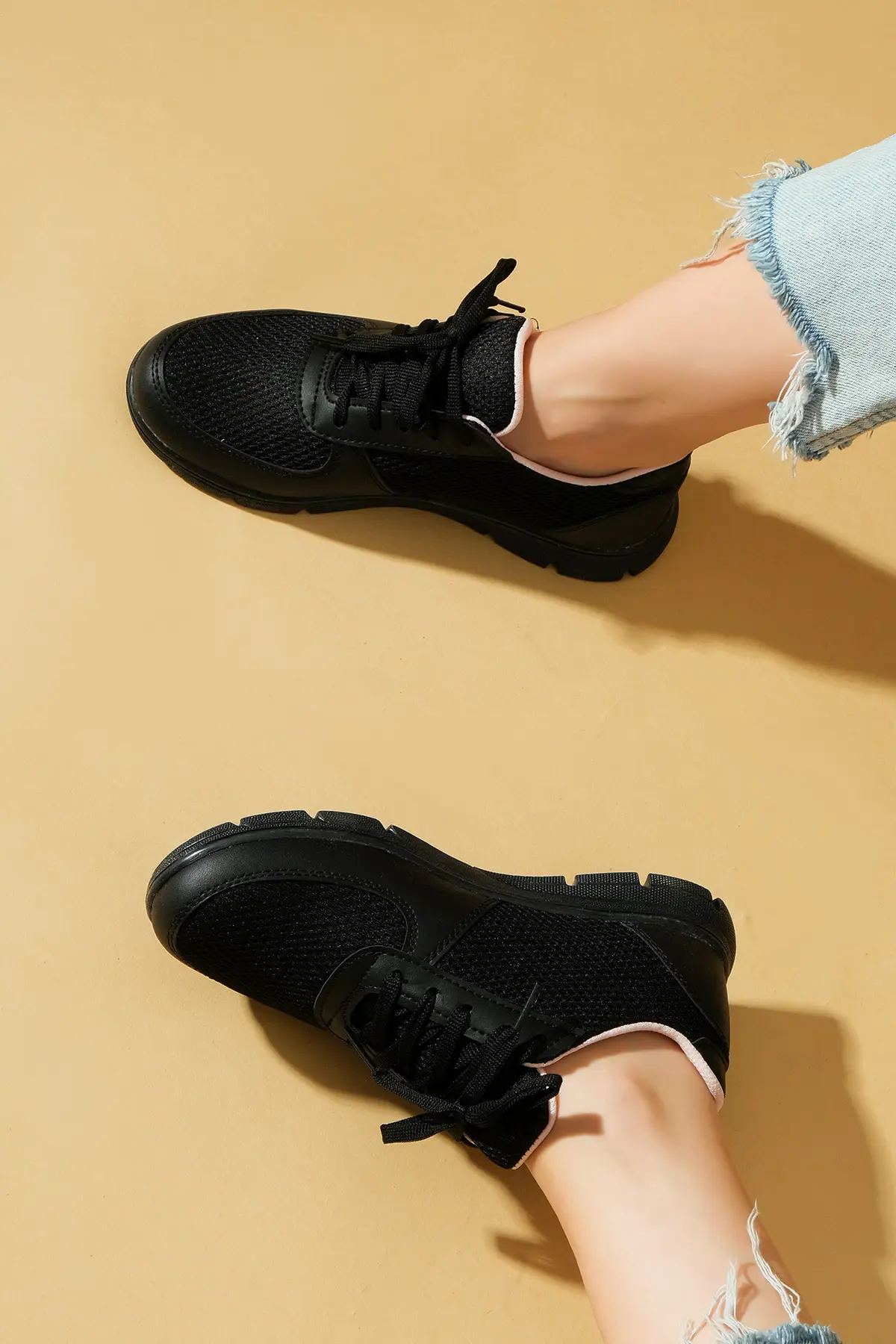 Pembe Potin Fileli Bağcıklı Comfort Taban Kadın Sneaker A1971-20SiyahSiyah - Siyah Siyah