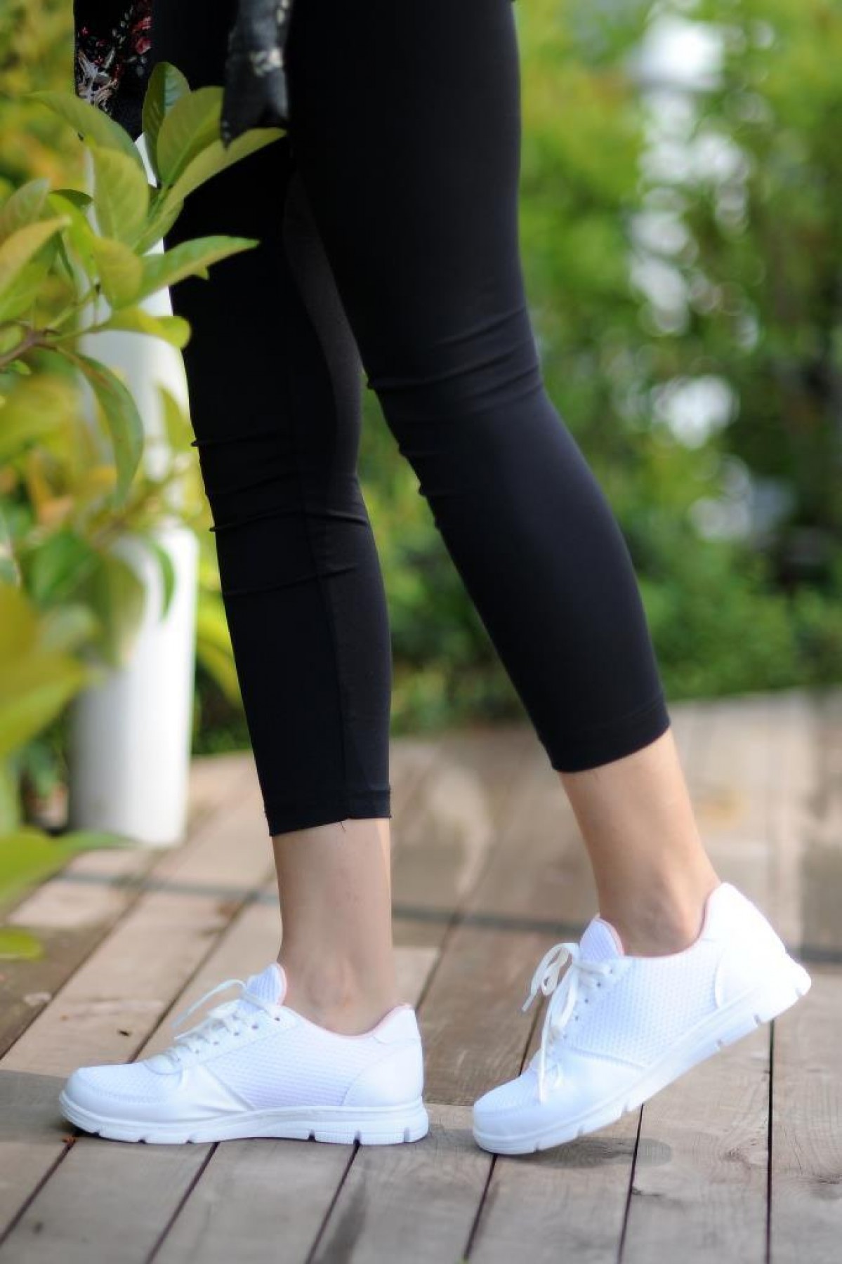 Pembe Potin Fileli Bağcıklı Comfort Taban Kadın Sneaker A1971-20Beyaz - Beyaz